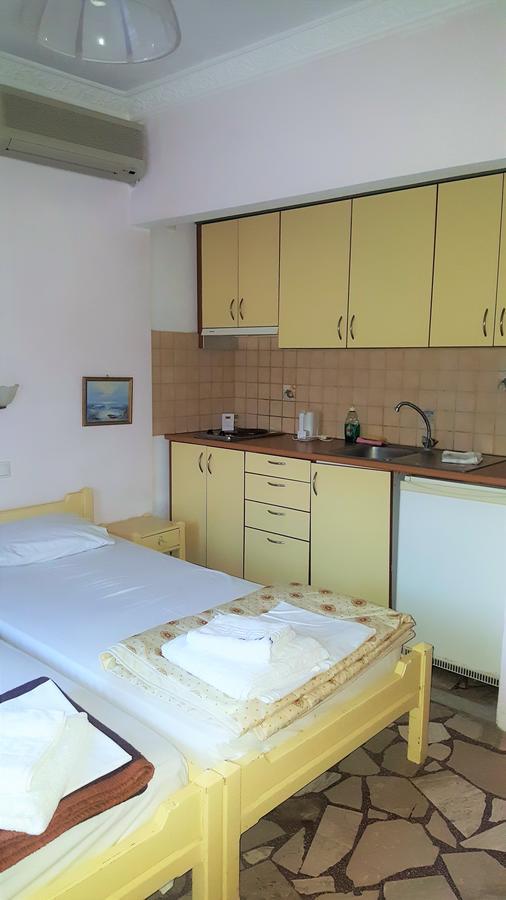 Green Hill Studios & Apartments Kokkari Extérieur photo